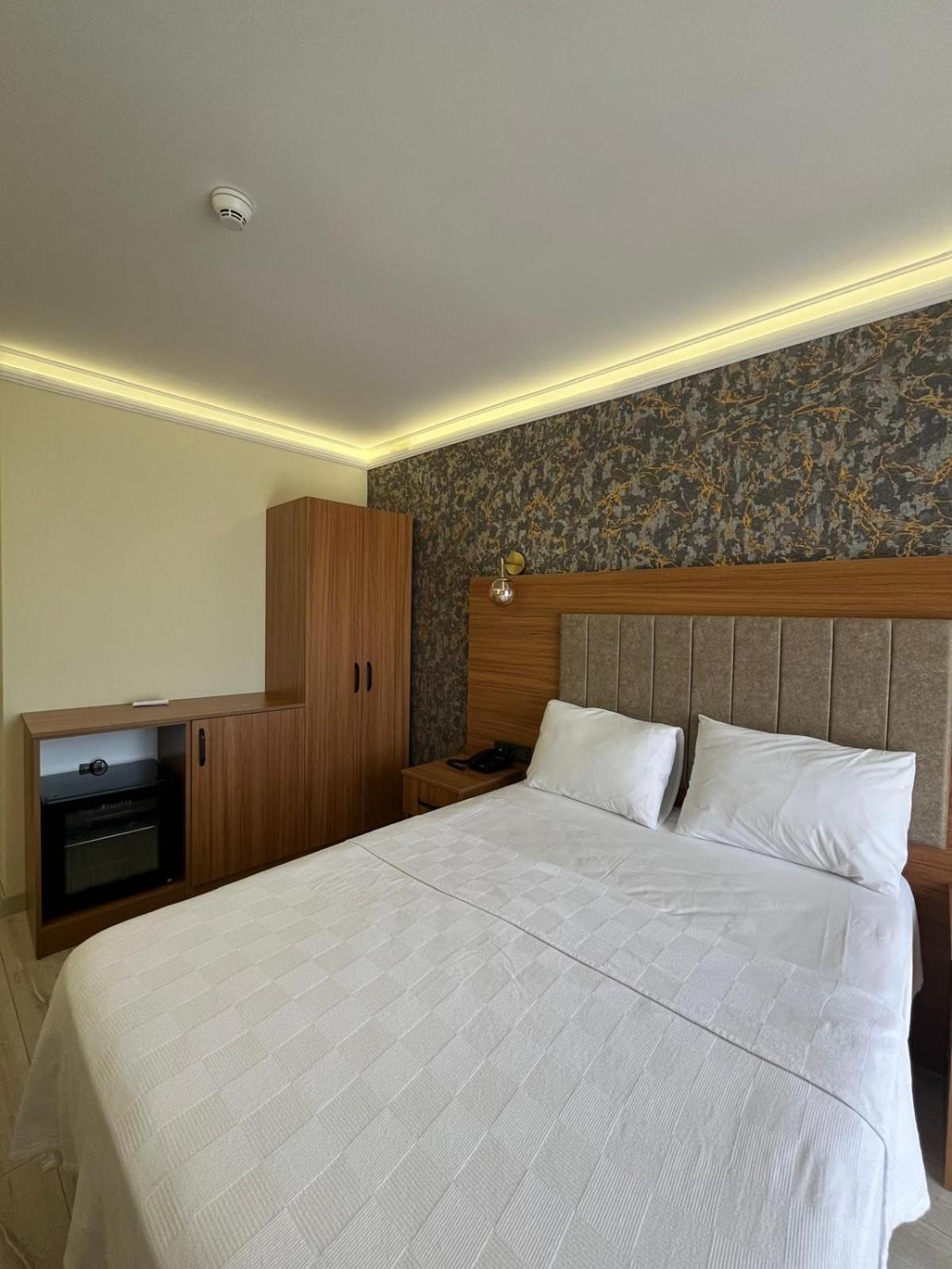 Golden Lux Hotel 안탈리아 외부 사진