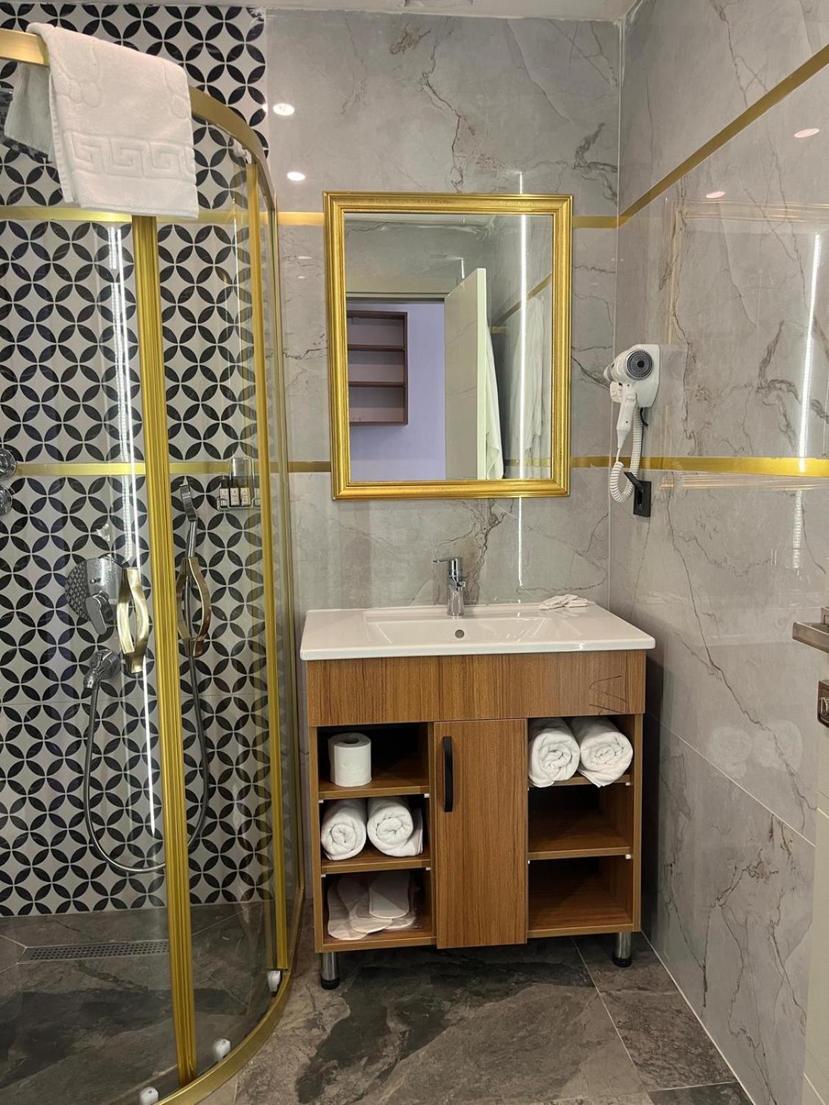 Golden Lux Hotel 안탈리아 외부 사진