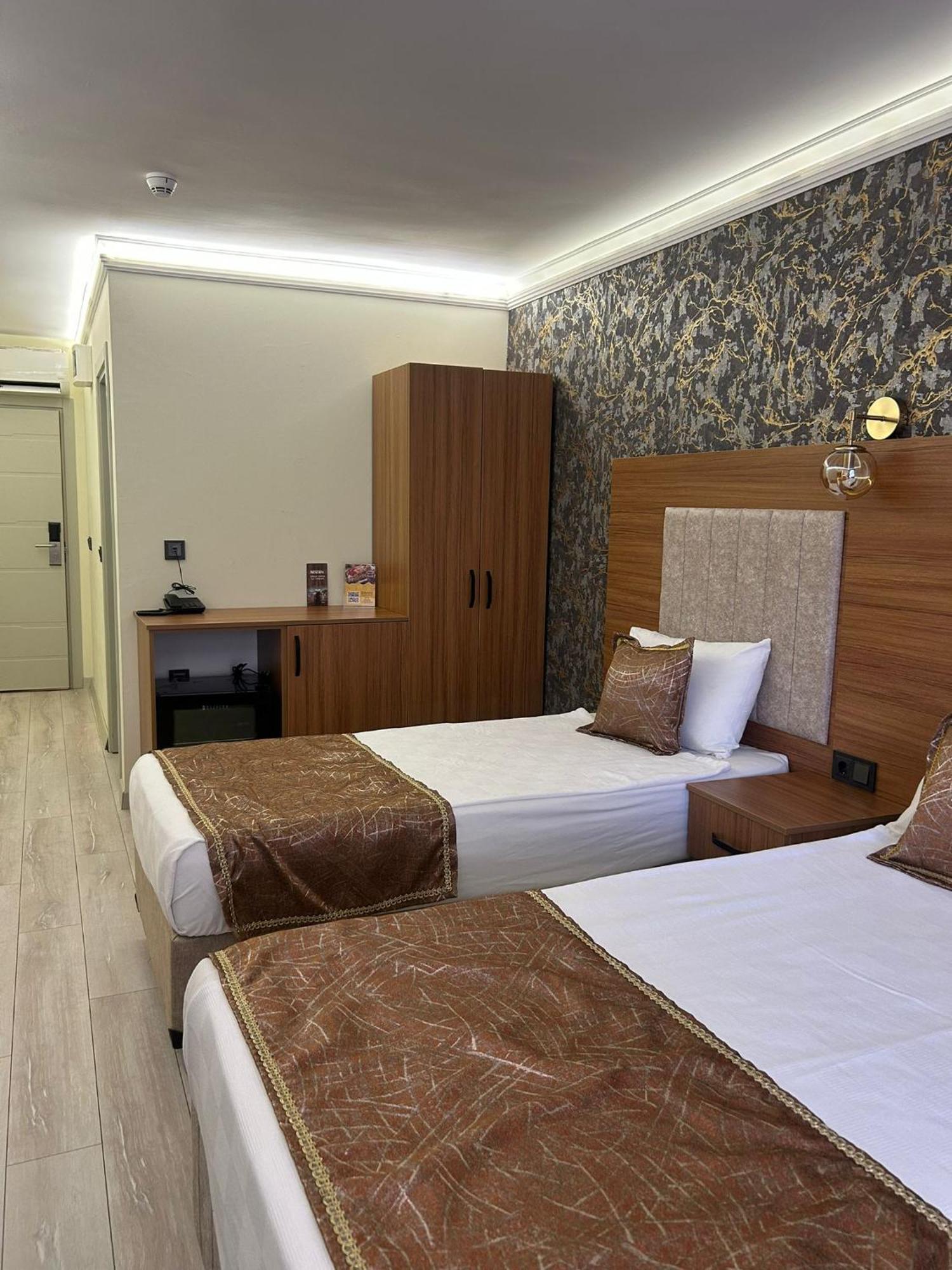 Golden Lux Hotel 안탈리아 외부 사진